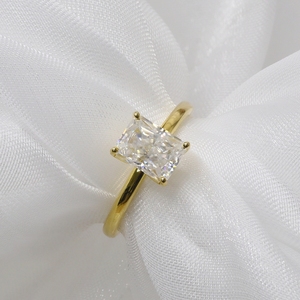 파스텔 쥬얼리 사용자 정의 6x8mm 2CT 아이스 크러시 컷 래디언트 D 모이사나이트 링 925 스털링 실버 약혼 반지 여성용 - Product Image 4