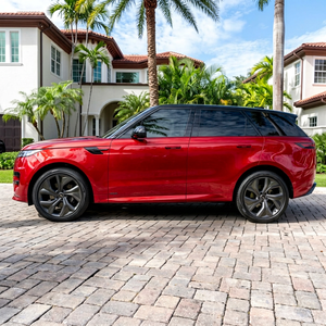 Livraison mondiale pour voiture d'occasion 2023 Range Rover Sport P530 Deer Valley Edition SUV en excellent état, prête à être expédiée - Product Image 1