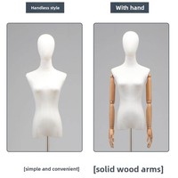 Mannequin demi-corps en bois avec tête recouverte de tissu pour les boutiques de robes de mariée et les magasins de vêtements