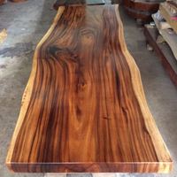 Ensemble de table à manger rustique de style industriel français, bois naturel recyclé, pin du Vietnam, acacia, chêne avec chaise
