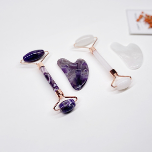 Rouleau de massage facial en quartz rose et jade, Gua Sha, pour la beauté - Product Image 3