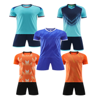 26 27 Saison Club Retro Fußballtrikot Thai-Qualität Fußballtrikot Fußballausrüstung Fußballshirt Fußballbekleidung Fußballtrikot