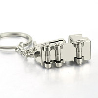 Porte-clés Camion Bétonnière Personnalisé avec Logo en Alliage de Zinc 3D – Cadeau Souvenir de Construction