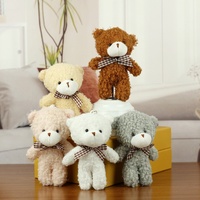 En gros, Mini ours en peluche avec nœud papillon à carreaux, breloque de sac, cadeau de mariage et de fête