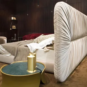 En kaliteli lüks yatak odası mobilyası set kral yatak modern basit bez çift kişilik yatak