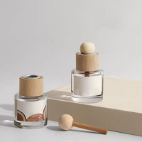 Diffuseur d'huiles essentielles de luxe 50ML 100ML 150ML avec bouteille en verre, bouteille de diffuseur de voiture en verre vide