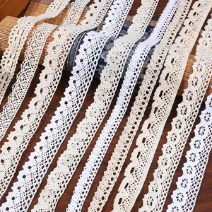 Embroidery Lace Fabric Wholesale Fashion Hot Sale Good Embroidery Lace Trim Cotton Eyelet Lace Trim In Stock Water Soluble Fabric