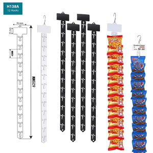 Exhibidor Colgante Robusto, Seguro y Ecológico de PP con 12 Ganchos para Presentación de Mercancía en Supermercados, Fácil Instalación, Modelo Hookei RTS - Product Image 4