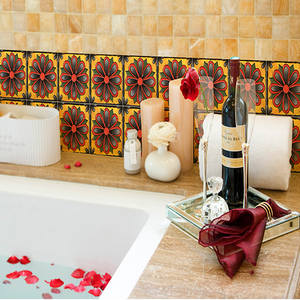 Azulejos de Pared de Cerámica con Diseño Floral Pequeño Estilo Europeo Antiguo, 100x100mm, para Balcón, Cocina, Baño, Pared de Fondo, Escalera - Product Image 4