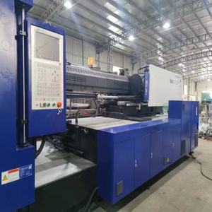 Máquina de Inyección Industrial PL200 de 200 Toneladas, Peso de Inyección 600g, para Fabricación de Cajas y Contenedores - Product Image 4