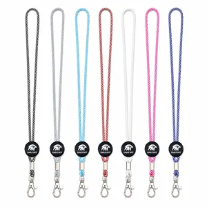 Lanière personnalisable en polyester avec logo, sublimation, et boucle de sécurité détachable pour badge d'identification et exposition - Product Image 5