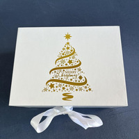 Emballage de boîte-cadeau en papier de vêtement magnétique blanc pliable de luxe personnalisé avec boîte-cadeau magnétique de ruban