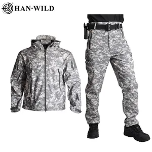 HAN WILD New shark set Comfortable windproof and waterproof suit Wholesale camouflage sets