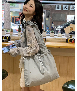 Tốt Nhất Bán Dễ Thương Phụ Nữ Vai Sling Túi Bán Buôn Đẹp Tươi Dây Kéo Pleated Tote Túi Mua Sắm Tote Túi Cho Du Lịch - Product Image 3