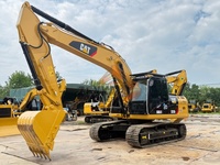 Excavatrice sur chenilles Caterpillar 323D2L d'occasion, 23 tonnes, à chenilles longues, Stage IIIA, faible nombre d'heures, pour travaux de construction, exportation Afrique et Amérique du Sud