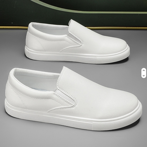 Chaussures décontractées pour hommes, conçues sur mesure, avec empeigne en tricot, fermeture à enfiler, semelle intermédiaire en TPU, coloris noir et blanc - Product Image 3