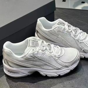 Nouvelles chaussures de marche sportives légères et épaisses sur mesure, pour hommes et femmes, chaussures de sport tendance. - Product Image 2