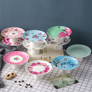 Rose Sweet Design Girls Love Fine Bone China Assiette à dessert en céramique saine avec pied Usine en Chine - Product Image 2