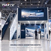 Stand d'exposition modulaire standard en profilés aluminium TIANYU, deux niveaux, pour salon professionnel, exposition commerciale, configuration de stand.