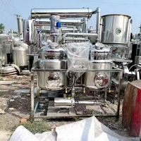 Cuve de mélange en acier inoxydable sur mesure avec agitateur homogénéisateur et système de chauffage pour la production de shampooing et de lotion