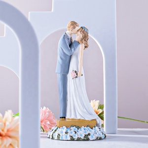 Personalizada mini estatuilla de casados pequeños adornos nupciales para regalos de boda aniversario boda estatuilla artesanía de resina - Product Image 2