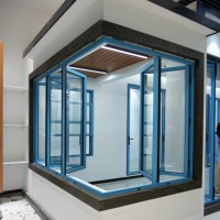 Jendela Lipat Aluminium Thermal Break Aomeja Langsung dari Pabrik, Tahan Benturan Badai, Custom untuk Balkon, Patio, Hunian