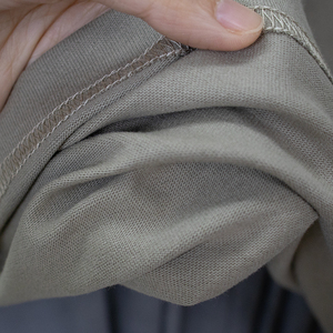 T-shirt da uomo personalizzata 250gsm FOG in cotone 100% <span class=keywords><strong>con</strong></span> collo alto e maniche <span class=keywords><strong>a</strong></span> <span class=keywords><strong>pipistrello</strong></span>, oversize vintage <span class=keywords><strong>con</strong></span> spalle scese, per l'estate - Product Image 6