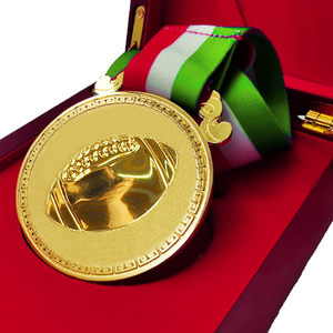 Médaille en métal <span class=keywords><strong>de</strong></span> bali personnalisée en alliage <span class=keywords><strong>de</strong></span> Zinc Sports 3D médailles commémoratives en or plus robustes avec ruban et boîte - Product Image 1