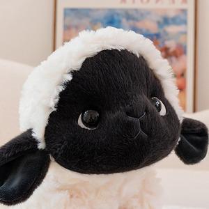 C058 Pecora di peluche morbida bianca e nera, giocattolo di peluche personalizzato a forma di pecora, confortevole da abbracciare, all'ingrosso, per compleanno, cartone animato, a tema fattoria - Product Image 4