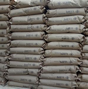 เม็ดพลาสติก LLDPE โพลีเอทิลีนความหนาแน่นต่ำชนิดโรโตโมลดิ้ง รุ่น LOTTE UR644 เม็ดพลาสติกบริสุทธิ์ ทนทานต่อรังสียูวี สำหรับถังเก็บน้ำ - Product Image 5