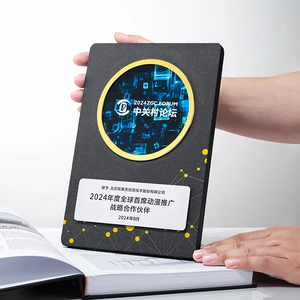 Vente en gros Trophée <span class=keywords><strong>YouTube</strong></span> personnalisé <span class=keywords><strong>de</strong></span> haute qualité Plaques <span class=keywords><strong>Pierre</strong></span> Marbre Cristal Verre Métal Entreprise Certificat Récompense Impression UV - Product Image 4