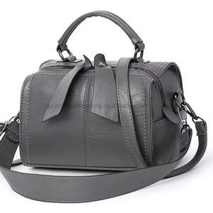 Single-shoulder Crossbody Ladies Bag Trendy <b>Medium</b> Shoulder Bags Women's New Fashion Luxury <b>Handbags</b> - Product Image 4