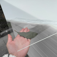 Feuille de polystyrène transparente 2mm-30mm pour le traitement de panneau de signalisation d'application de lumière acrylique PMMA de plexiglas avec la coupe personnalisée