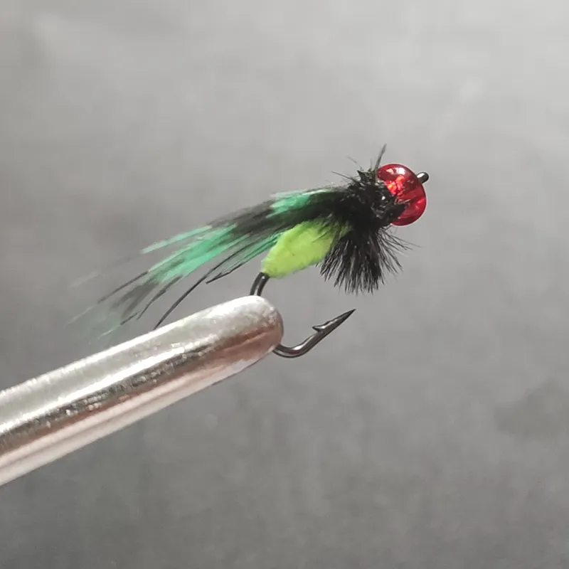 Gulang yapay böcek uçar Mini Fly Fishing Lures tüy malzeme Nymph alabalık kuru sinek olta takımı