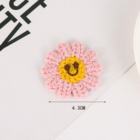 Schattig lachend gezichtje pluche DIY bloemenapplicatie accessoire tas verpakking decoratie accessoires