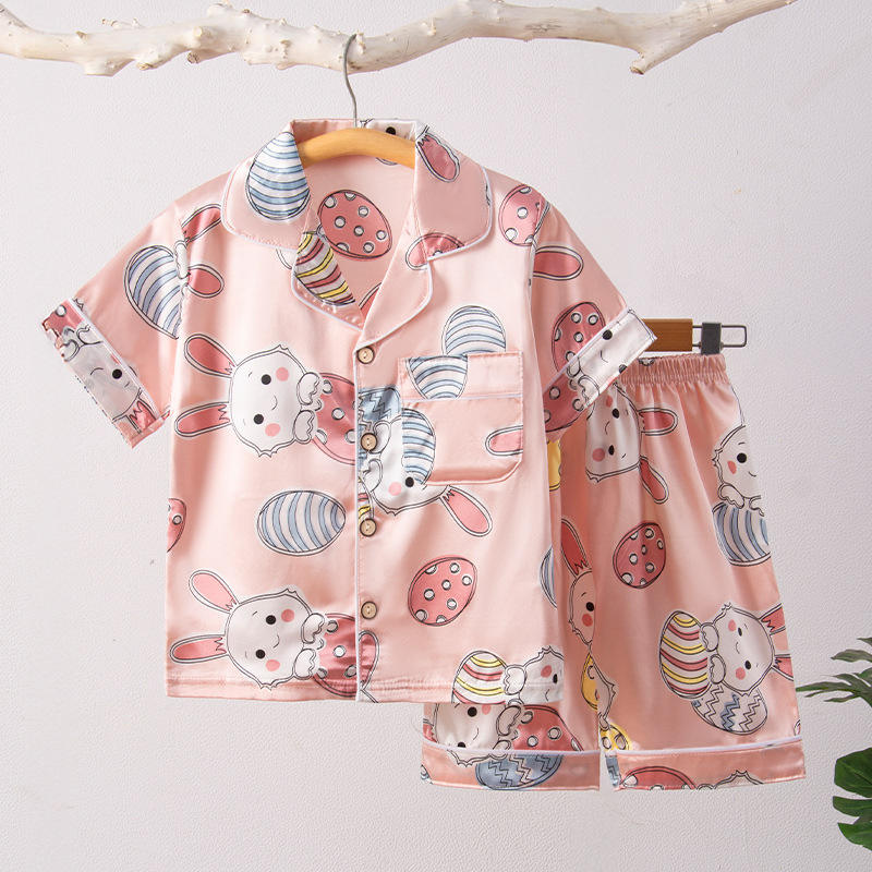 2131 - Conejo orejón rosa de seda helada