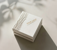 Boîte cadeau en carton recyclable sur mesure avec couvercle et base, emballage de luxe pour vêtements et chemises avec logo