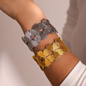 Custom Luxury 316L Stainless Steel 14k 18k Pvd Gold Plated Women's Fashion <b>Bracelet</b> & <b>Bangles</b> Fashion Cuff <b>Bracelets</b> for Women - Product Image 4