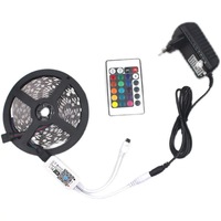 Bande LED RGB 5050 pour jardin, indice de protection IP67, avec connectivité USB, 5 m, télécommande IR 24 touches SMD
