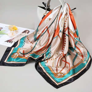 Écharpe en satin de haute qualité pour femme, effet soie, couleurs vives, foulard élégant pour la tête, le cou et les cheveux, bandana carré 90x90cm OEM/ODM - Product Image 2