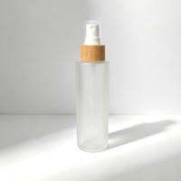Botol Semprot Ramah Lingkungan dari Kaca Buram dengan Tutup Semprot Bambu untuk Kemasan Kosmetik