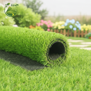 <span class=keywords><strong>Gazon</strong></span> artificiel extérieur vert <span class=keywords><strong>frais</strong></span> en <span class=keywords><strong>rouleau</strong></span>, directement <span class=keywords><strong>de</strong></span> l'usine, pour la maison, l'école et l'aménagement paysager - Product Image 5