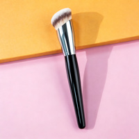 Kuas Makeup Profesional Bulu Sintetis Gagang Kayu Portabel, Kepala Miring Tunggal untuk Foundation dan Kontur Wajah, Laris Terjual