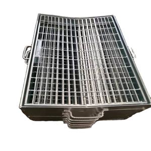 Prix usine Couvercle de tranchée en acier Caillebotis en acier de haute qualité Couvercle de fossé <span class=keywords><strong>Grille</strong></span> en acier galvanisé pour allée à usage intensif - Product Image 6