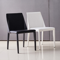 Chaise de salle à manger en cuir avec dossier, style nordique moderne, luxe léger, structure métallique, pour la maison, les restaurants, les cafés et les bureaux.