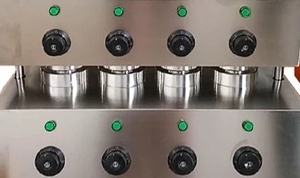 <span class=keywords><strong>Horno</strong></span> de cono de pizza automático/Fabricante de cono de pizza/máquina expendedora de cono de pizza a <span class=keywords><strong>la</strong></span> venta - Product Image 4