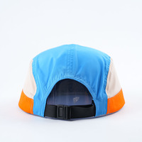 Gorras Deportivas Personalizadas de Nailon Coloridas de 5 Paneles con Cierre a Presión para Camping y Running con Parche de Etiqueta Tejida