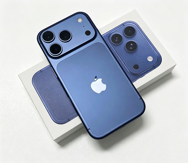 Second Hand Original Mobile Phone Used iPhone 17 Pro Max A+ 2TB High Quality Second Hand Phones Used Mobile at Very Low Price in