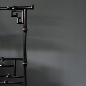 Perchero de Bambú Clásico de Color Oscuro, Estilo Chino Moderno, Perchero de Pie para Sala de Estar, Organizador de Ropa - Product Image 3