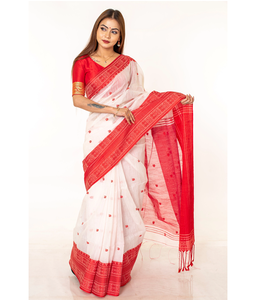 Sari en soie traditionnel avec broderie dorée fine, tenue ethnique indienne classique pour mariages, festivals, événements familiaux et célébrations - Product Image 1